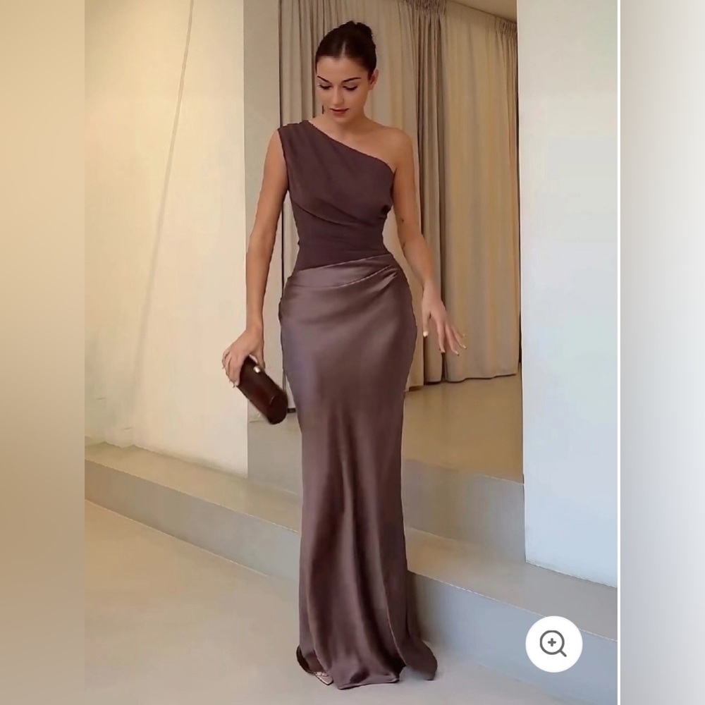 One-Shoulder Brown Evening Gown - Picture 3 of 9